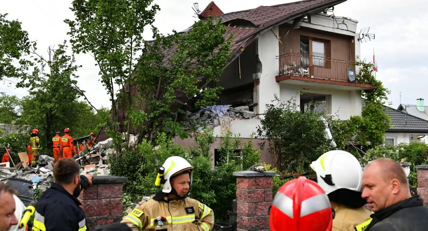 Lubelskie: Tragiczny finał poszukiwań po wybuchu gazu w domu jednorodzinnym 