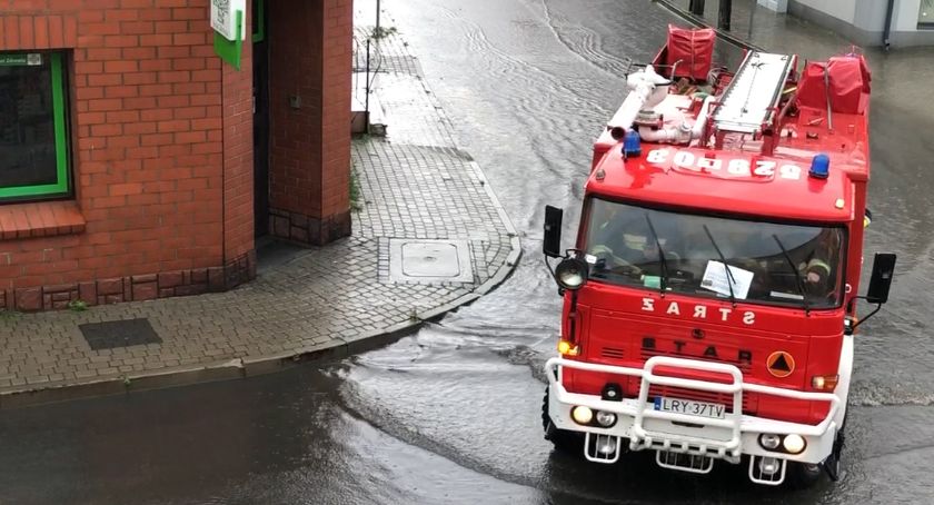 Ryki zalane. Strażacy mają pełne ręce roboty