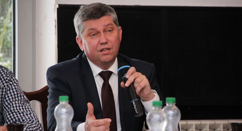 Radni ufają burmistrzowi Ryk