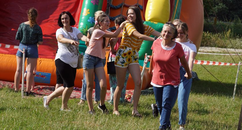 Piknikowo i rodzinnie na Julinie