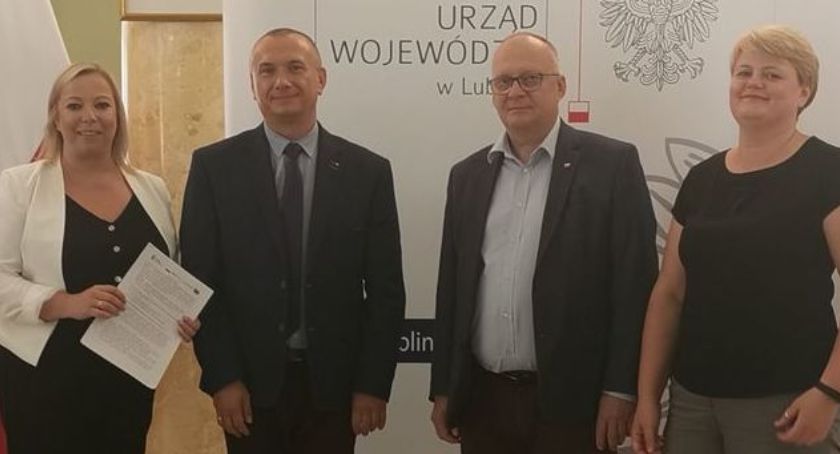 Wspierają dzieci w rodzinach zastępczych 