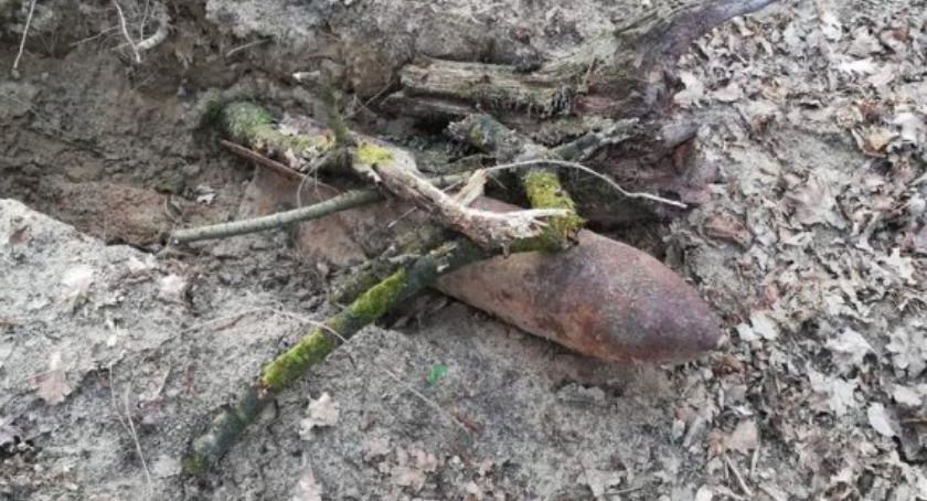 Bomba lotnicza i pocisk artyleryjski zamiast grzybów