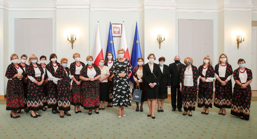 Gospodynie z Dąbi Starej w gościach u Pierwszej Damy