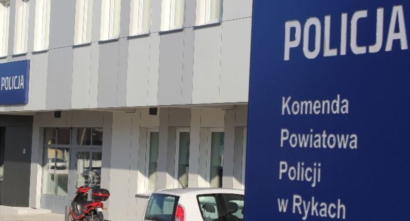 Ślubowało 47 nowych funkcjonariuszy. Jeden z nich będzie pracował w KPP w Rykach