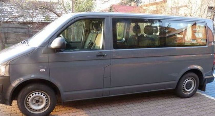 Kto chętny kupić autobus?
