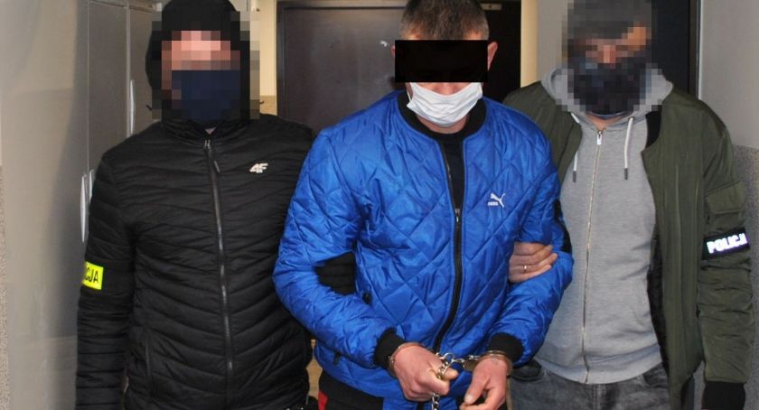 Sprawcy napadu na zakład jubilerski w Rykach w rękach policji