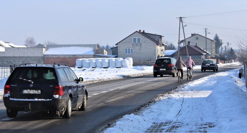 Czy między Długowolą a Pawłowicami stanie fotoradar?