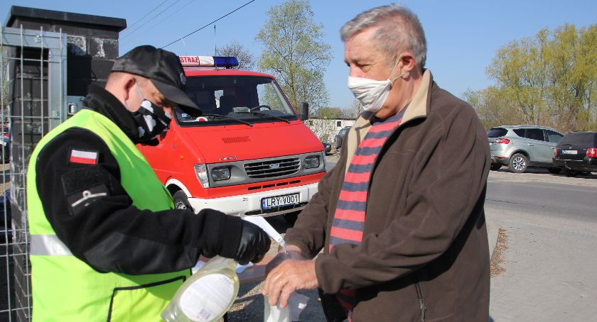 Rok temu Polskę zaatakował koronawirus