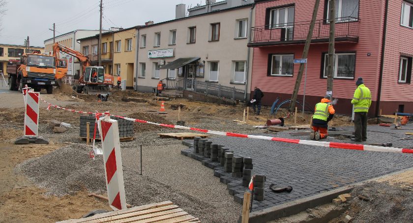 RYKI Utrudnienia w ruchu. Kierowcy muszą uzbroić się w cierpliwość