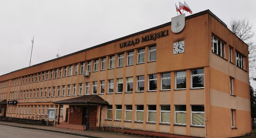 4 maja Urząd Miejski w Rykach zamknięty