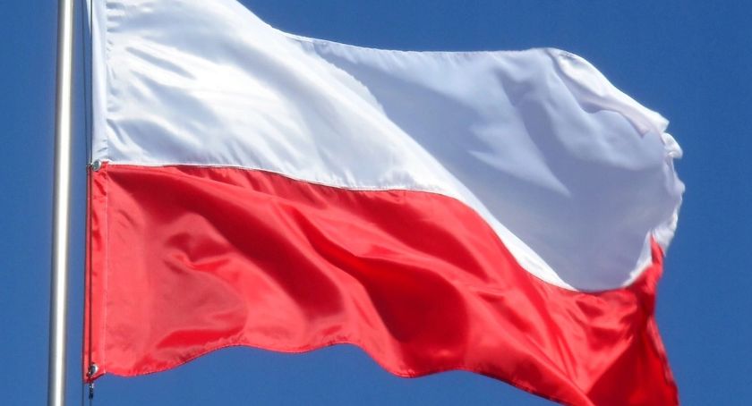 Bądź jak Adam Małysz i wywieś flagę
