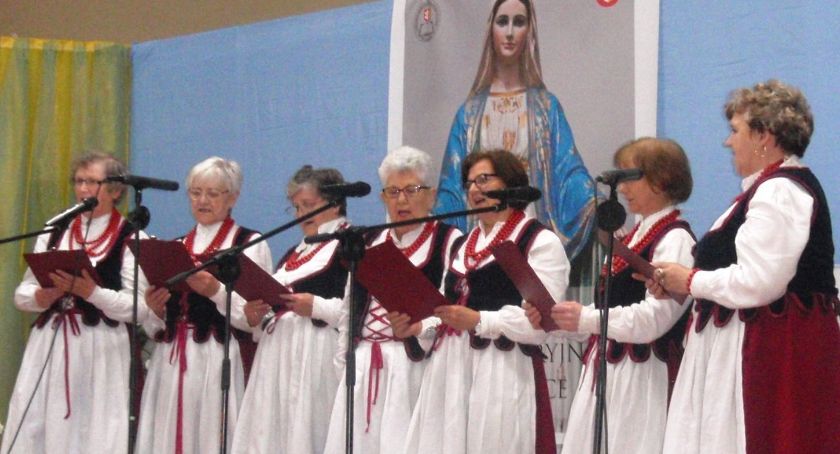 Panie z Ułęża proszą o głosy czytelników (część 20 z 27)