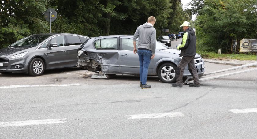 Zderzenie samochodów na 