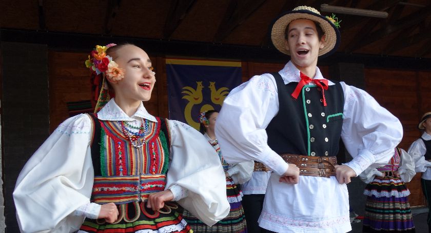 Zespół Pieśni i Tańca 