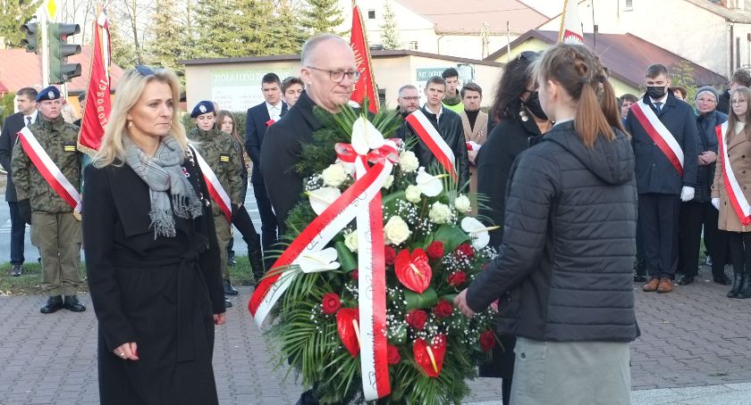 Oddali cześć Niepodległej