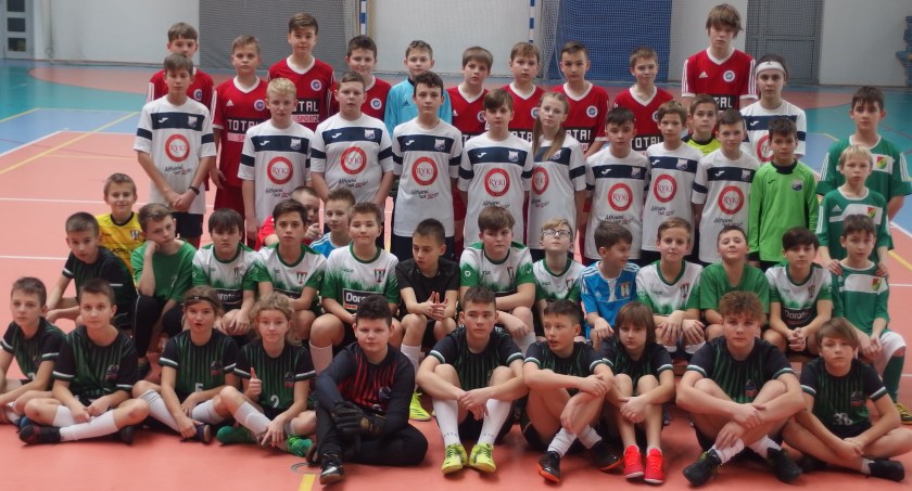 Orlik Dęblin lepszy od Amatora Rososz Leopoldów w meczu o 3 miejsce