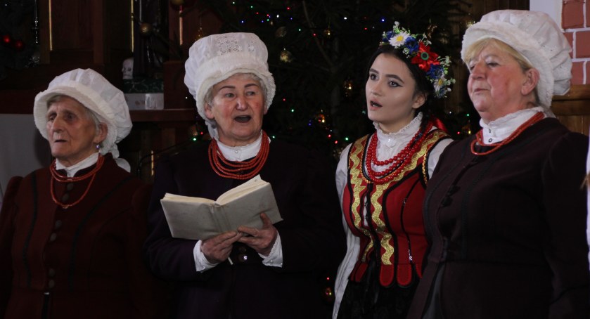 Te bardziej i mniej znane. W kościele Wniebowzięcia NMP w Leopoldowie rozbrzmiały najpiękniejsze kolędy (ZDJĘCIA)