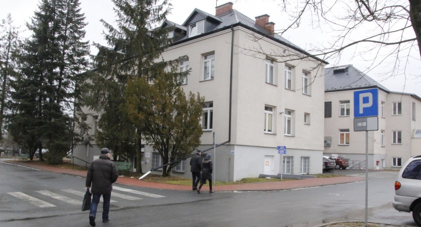 Rusza inwestycyjna ofensywa w szpitalu w Rykach. Powiat wyda ponad 12 mln zł (WIDEO)