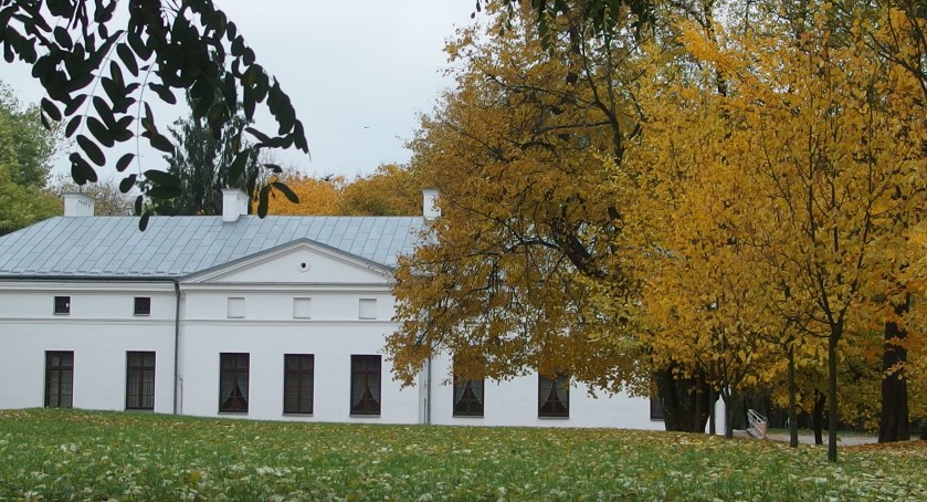 13 stypendystów z ryckich szkół zgarnia po 350 złotych miesięcznie