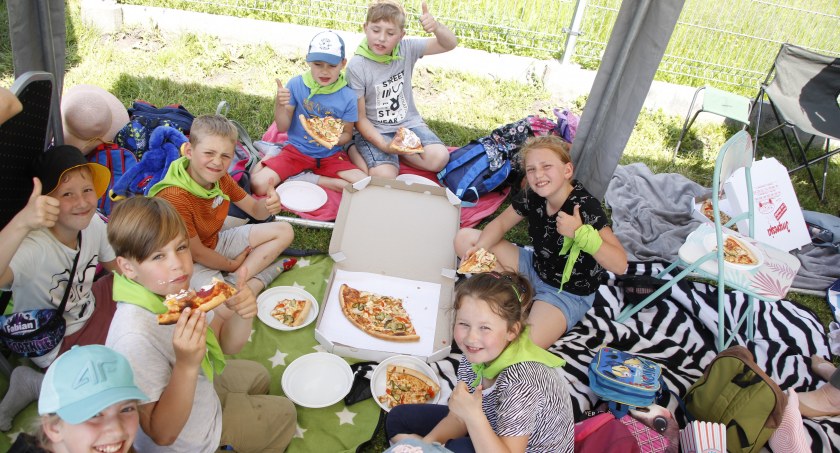 Maluchy wniebowzięte. Gminny Dzień Dziecka w Starym Zadybiu (ZDJĘCIA)