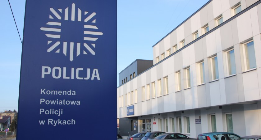 Kolejne oszustwo podczas internetowej sprzedaży. Zamiast zarobić 100 zł, straciła 1800 