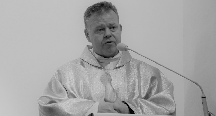 Jest już data pogrzebu ks. Janusza Mazurka (AKTUALIZACJA)