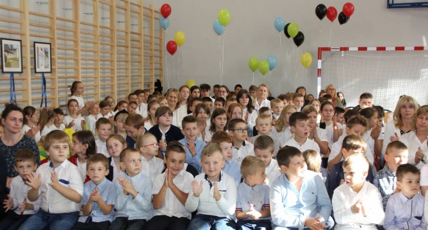 Sala gimnastyczna w Moszczance oficjalnie otwarta (ZDJĘCIA)