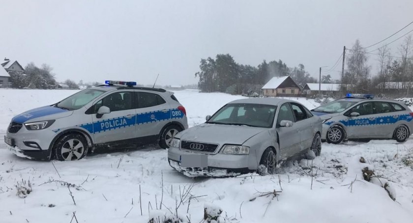 Nie miał prawa jazdy, ale za to 2,5 promila w organizmie. Policja ruszyła w pościg