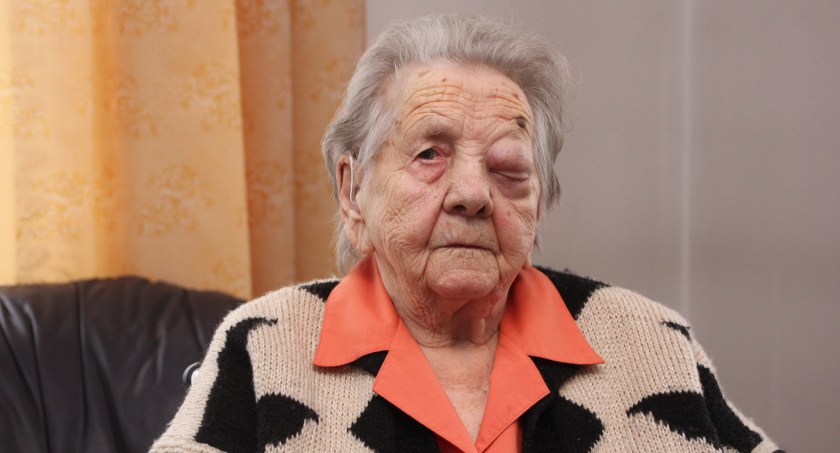 100 lat temu urodziła się pani Stanisława. Były życzenia, szampan i tort