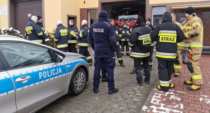 Policja i straż poszukuje zaginionego 64-letniego mieszkańca gminy Ryki