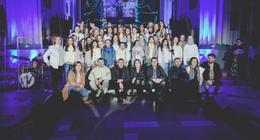Ryki - Jubileuszowe kolędowanie w kościele Najświętszego Zbawiciela [WIDEO]