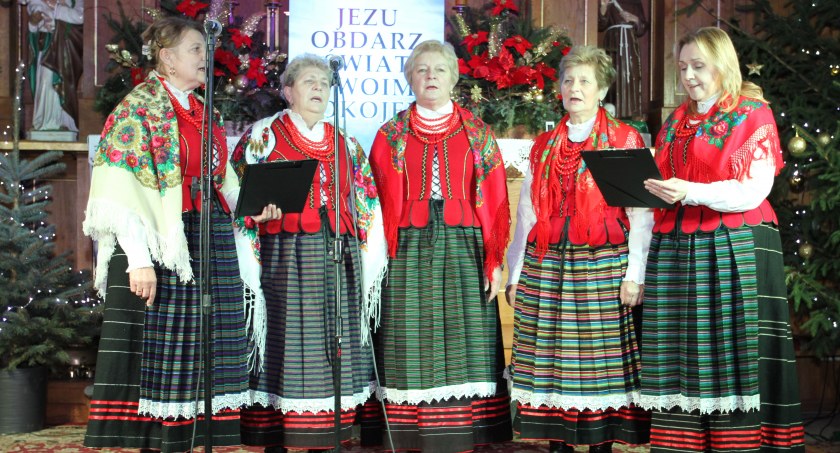 Zaśpiewali najpiękniejsze kolędy i pastorałki (ZDJĘCIA)