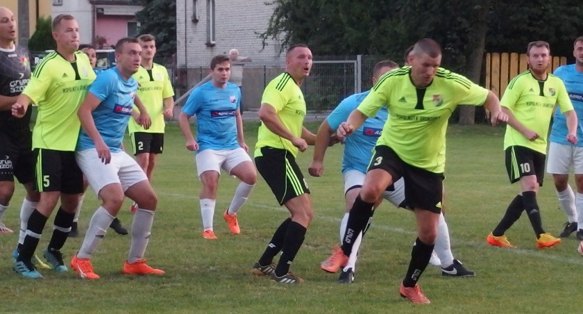 Amator rzutem na taśmę pokonał Mazowsze (fotorelacja)