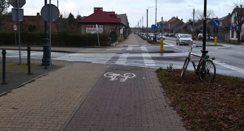 Kierująca toyotą potrąciła rowerzystę. 29-latek trafił do szpitala