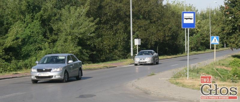 Przystanek na skrzyżowaniu już nie straszy