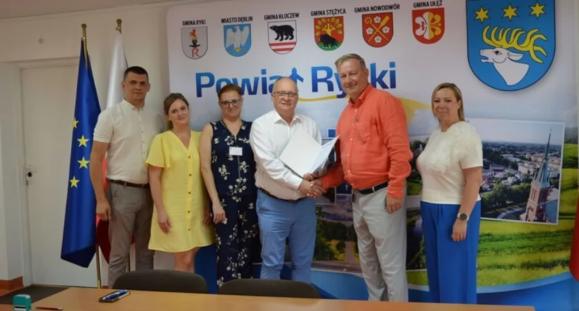 Nowe pojazdy trafią do Powiatowego Zarządu Dróg