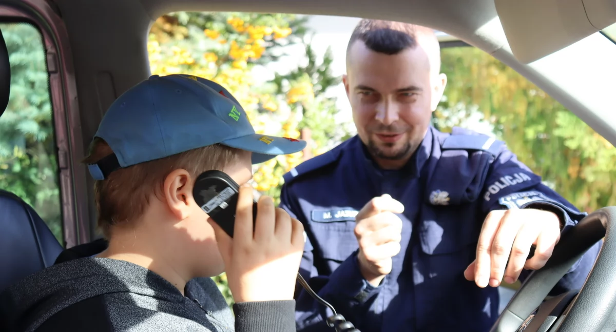 Z wizytą u najmłodszych. Policjanci z Ryk pokazali, jak naprawdę wygląda ich praca