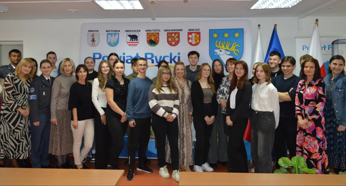 Młodzi mistrzowie zdrowia psychicznego z powiatu ryckiego! Zobacz, kto zakwalifikował się do finału olimpiady