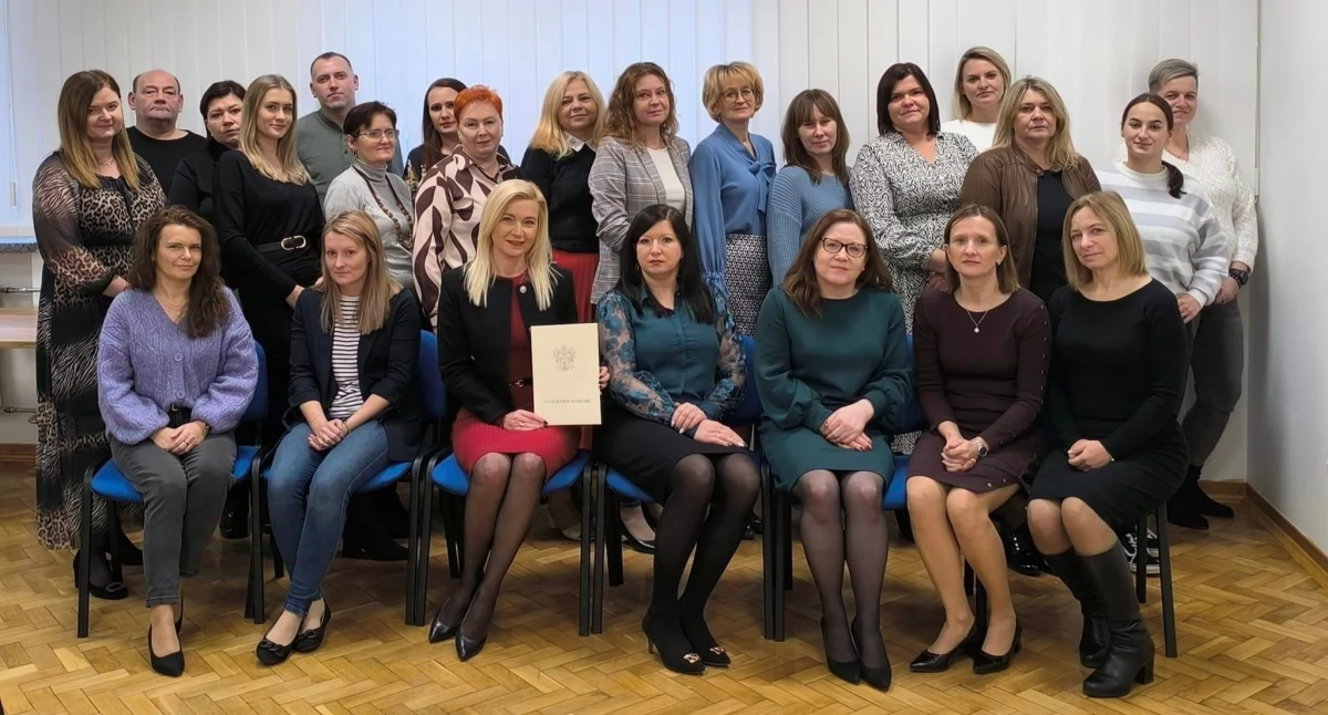 Ośrodek Pomocy Społecznej w Rykach z wyróżnieniem. Wojewoda docenił zespół