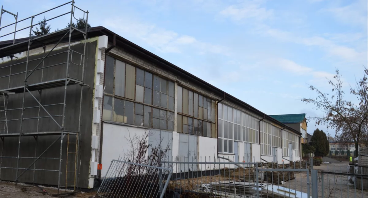 Mega inwestycja w powiecie ryckim! 13 milionów na ekologiczną modernizację szkół