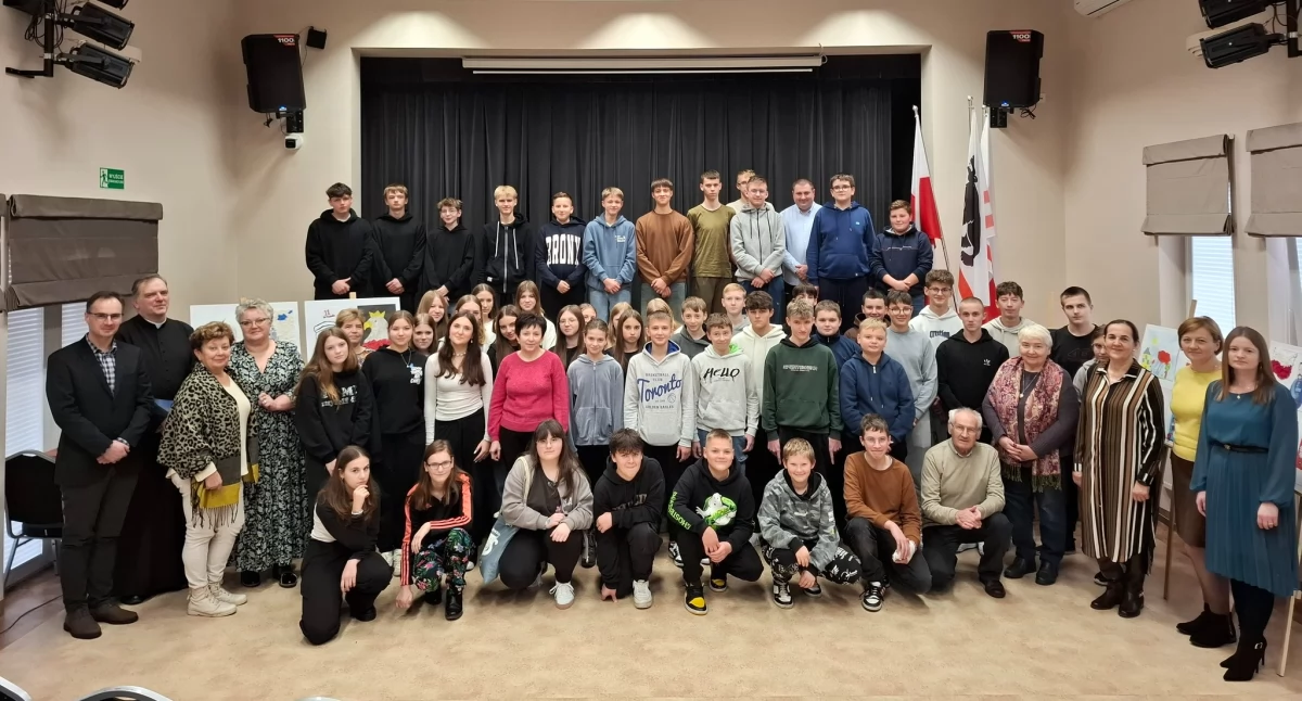 Odkryte historie ofiar wojny z Ryk i okolic. Wyjątkowy wykład w GOK Kłoczewie