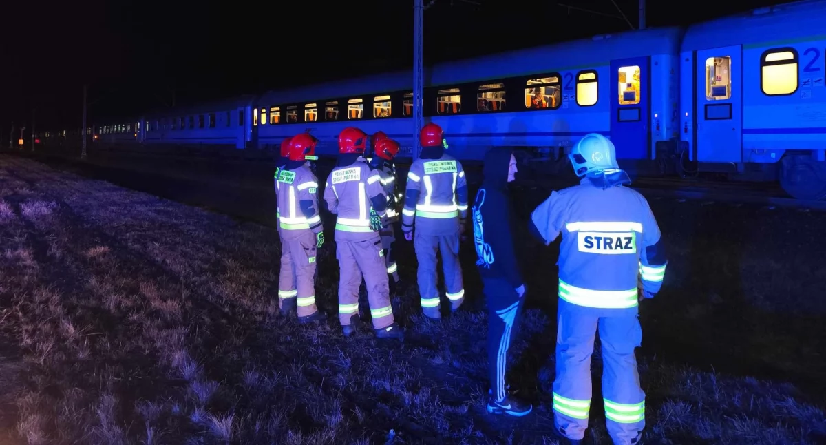 Dramat na torach w Starej Rokitni! Ewakuacja pasażerów z pociągu PKP Intercity
