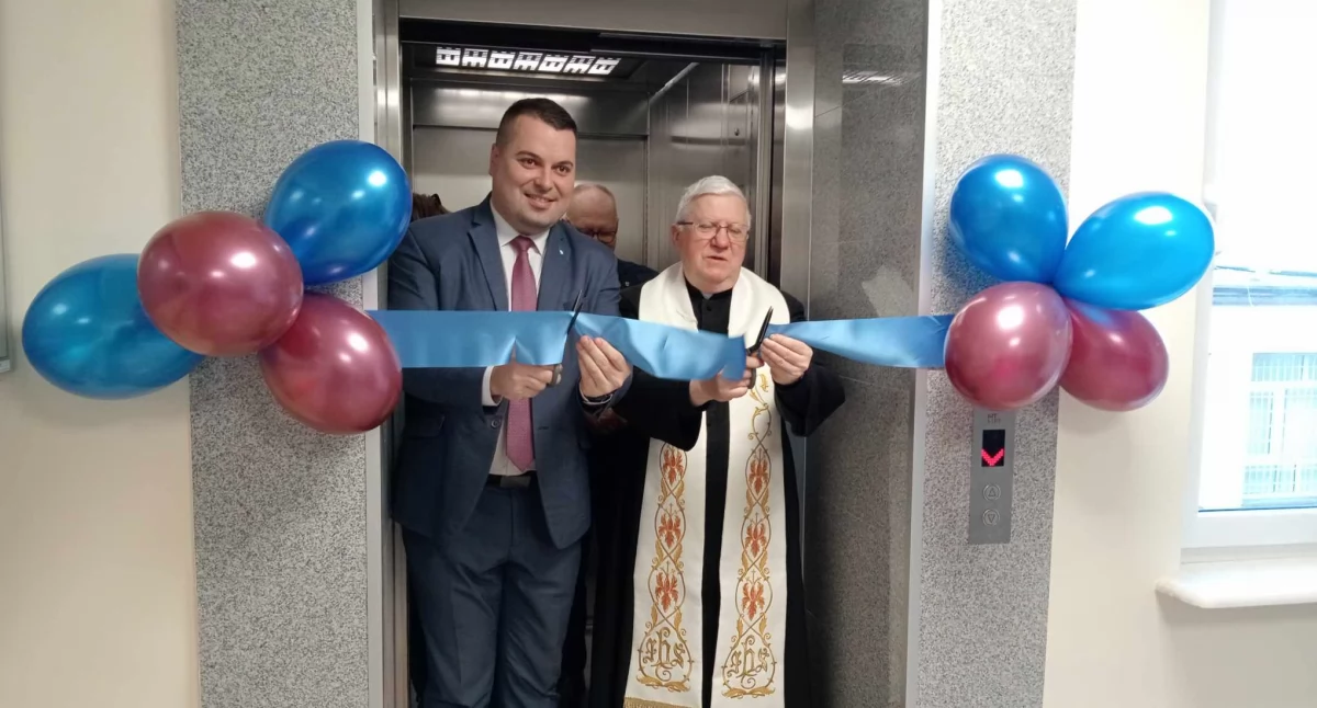 Nowoczesność w Rykach. Starostwo Powiatowe otwiera windę dla mieszkańców!