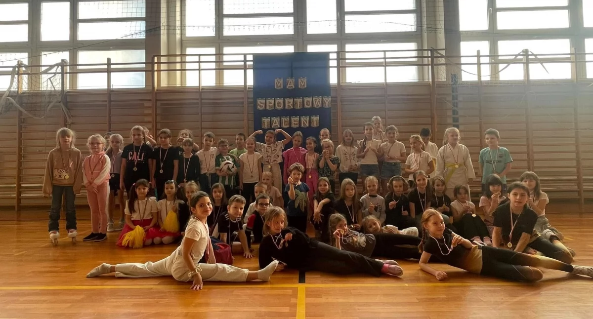 Wielki pokaz talentów w Rykach! Uczniowie zachwycili publiczność