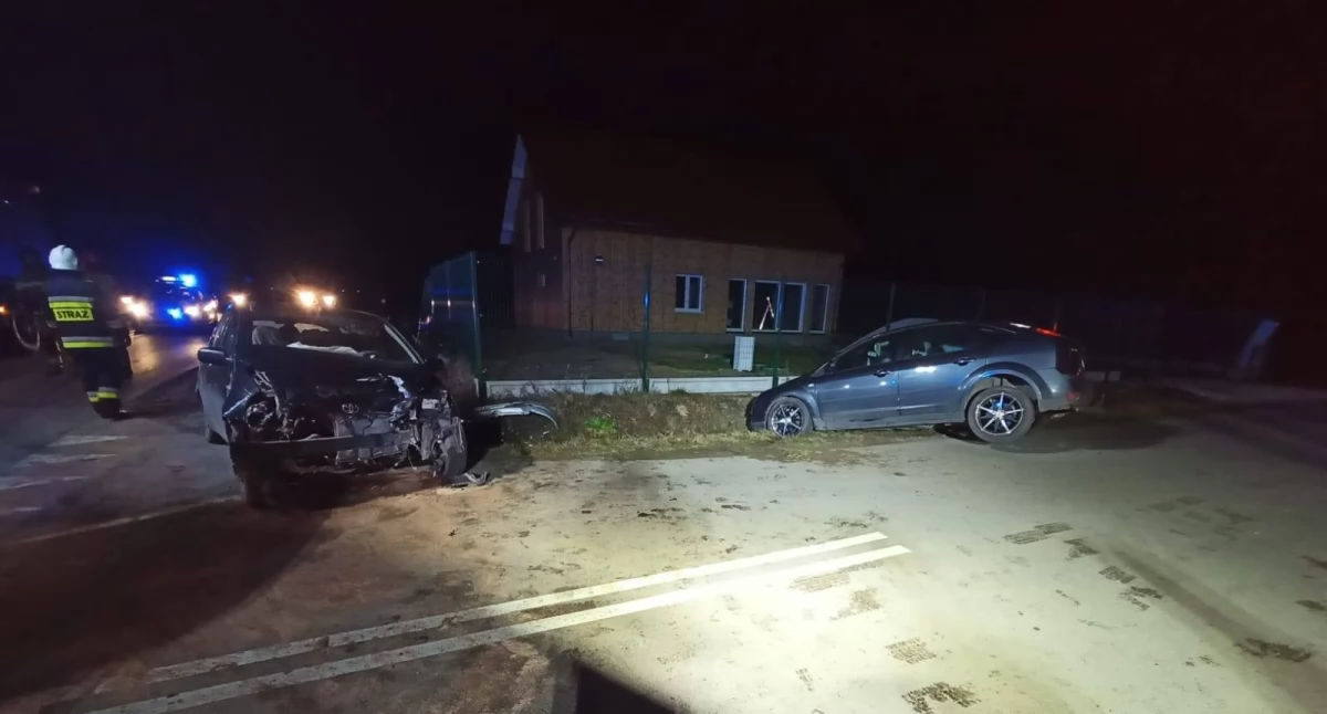 Poważny wypadek w Grabowie Szlacheckim – droga całkowicie zablokowana!