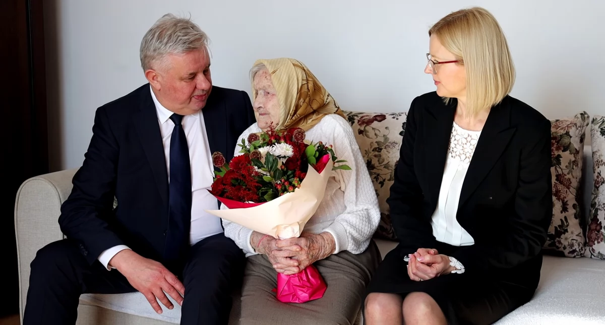 Kazimiera Czmiel skończyła 107 lat! Jedna z najstarszych osób w Polsce świętuje jubileusz
