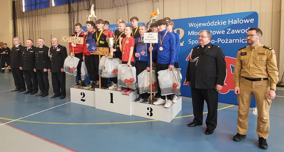 MDP Stary Bazanów na podium wojewódzkich zawodów pożarniczych!