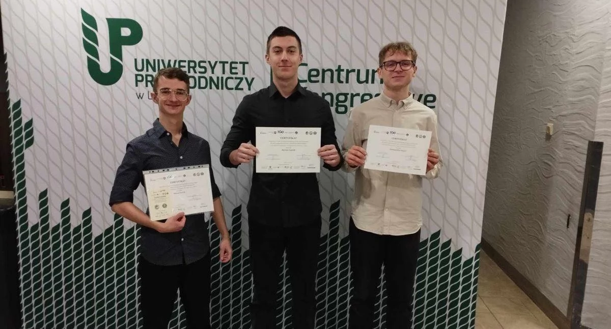 Marcel Kurek finalistą prestiżowego konkursu! Uczeń z Dęblina podbija konkurs „Człowiek w środowisku”!