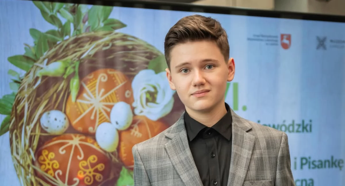 Uczeń z Kłoczewa zachwycił jurorów! Wielkanocna pisanka Rafała Czmiela wyróżniona w konkursie wojewódzkim