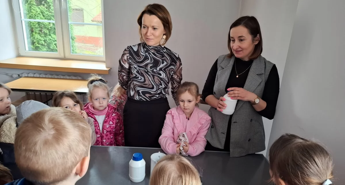 Ile cukru naprawdę jest w płatkach i napojach? Dzieci z Ryk już wiedzą!